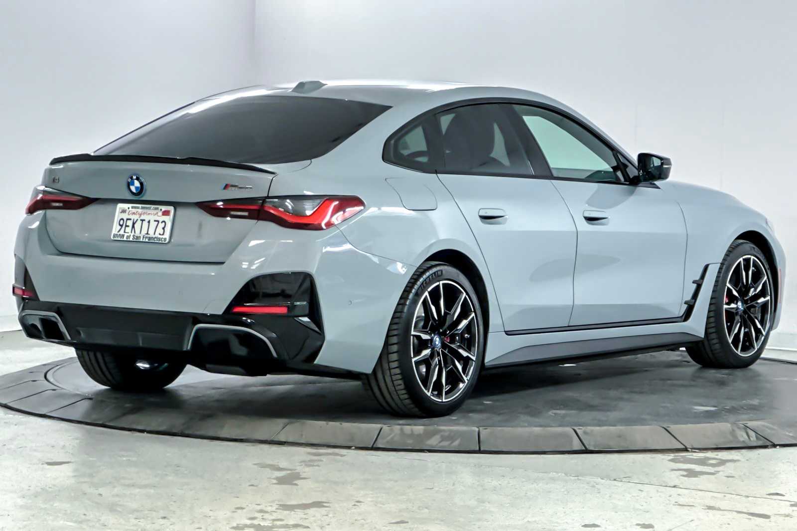 Thumbnail: 2023 BMW i4 - 2