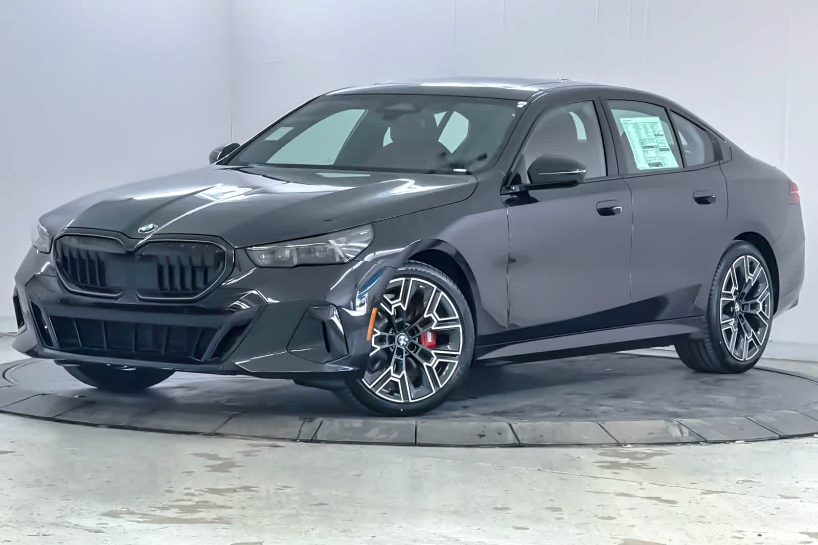 Thumbnail: 2026 BMW 5 Series - 1