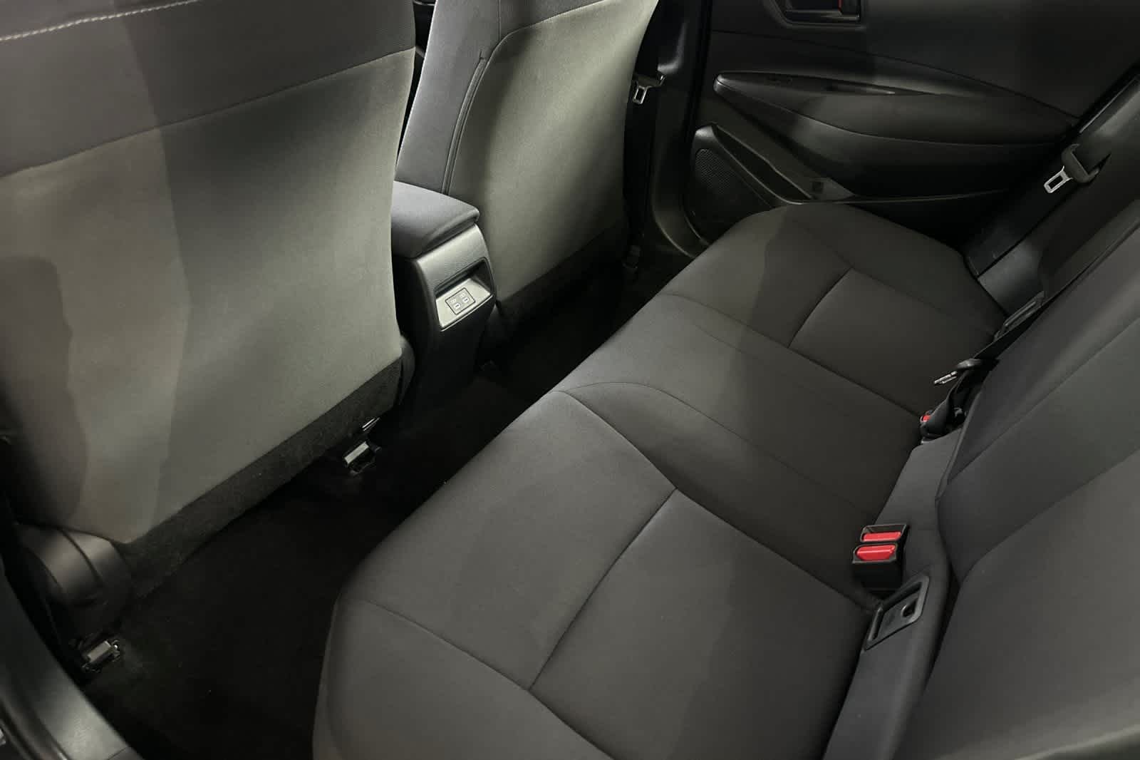 Thumbnail: 2023 Toyota Corolla - 4