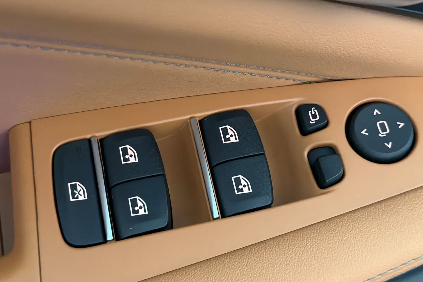 Thumbnail: 2026 BMW X5 - 13