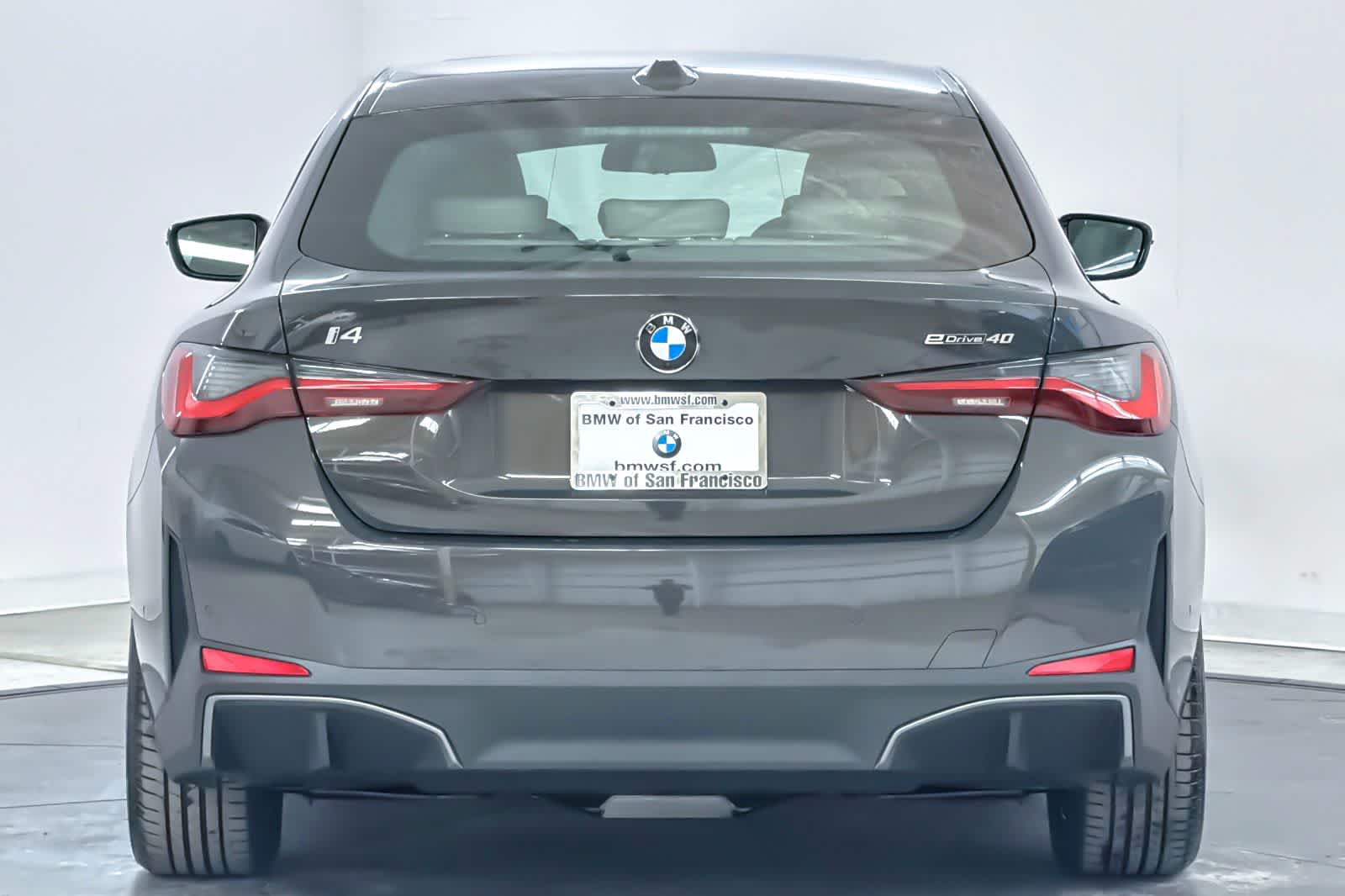 Thumbnail: 2026 BMW i4 - 7