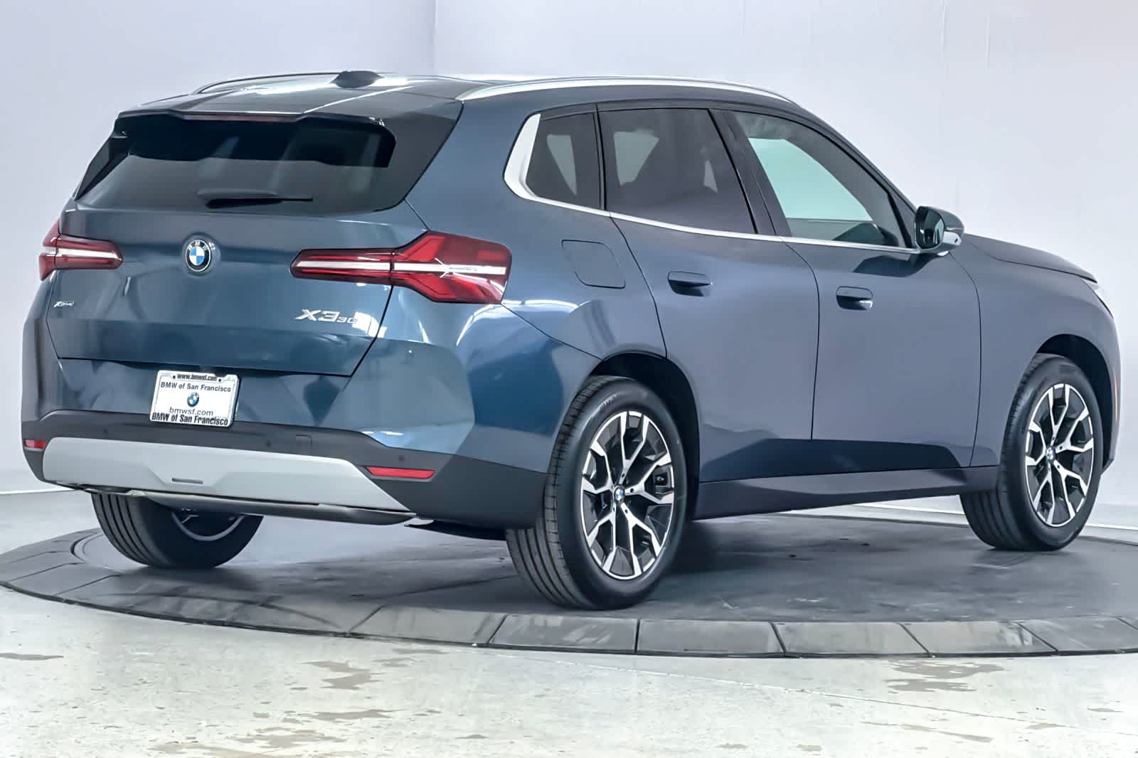 Thumbnail: 2026 BMW X3 - 2