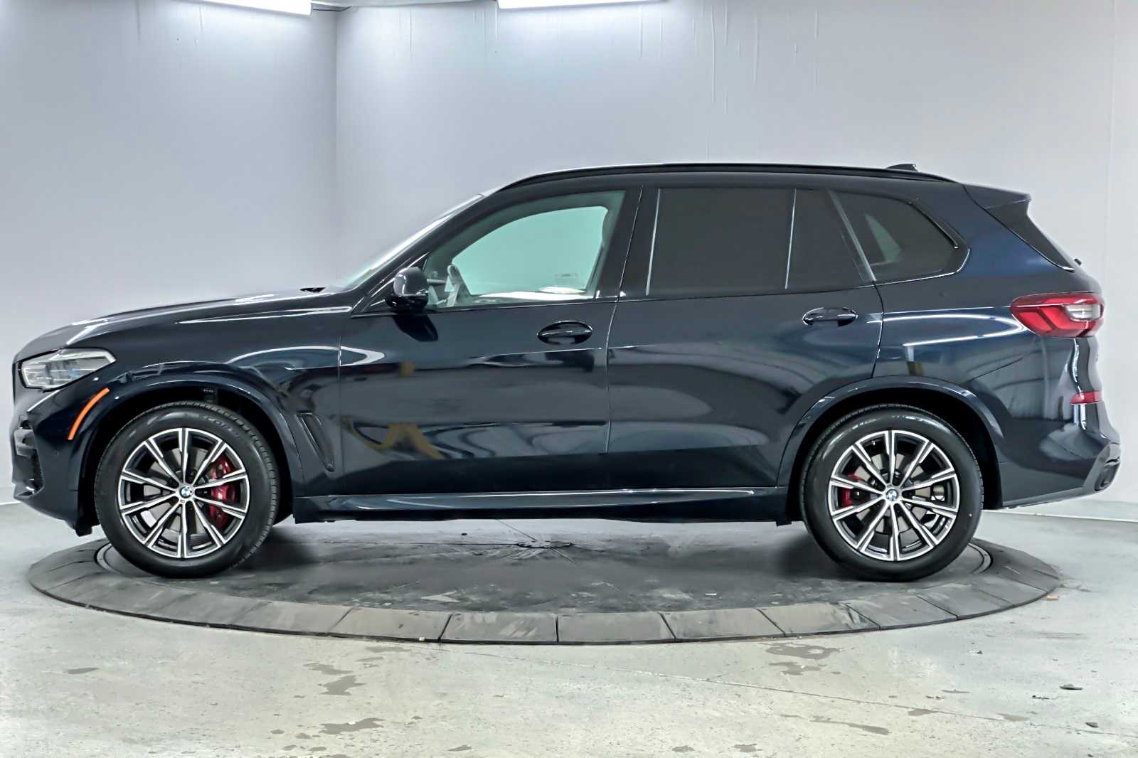 Thumbnail: 2022 BMW X5 - 5