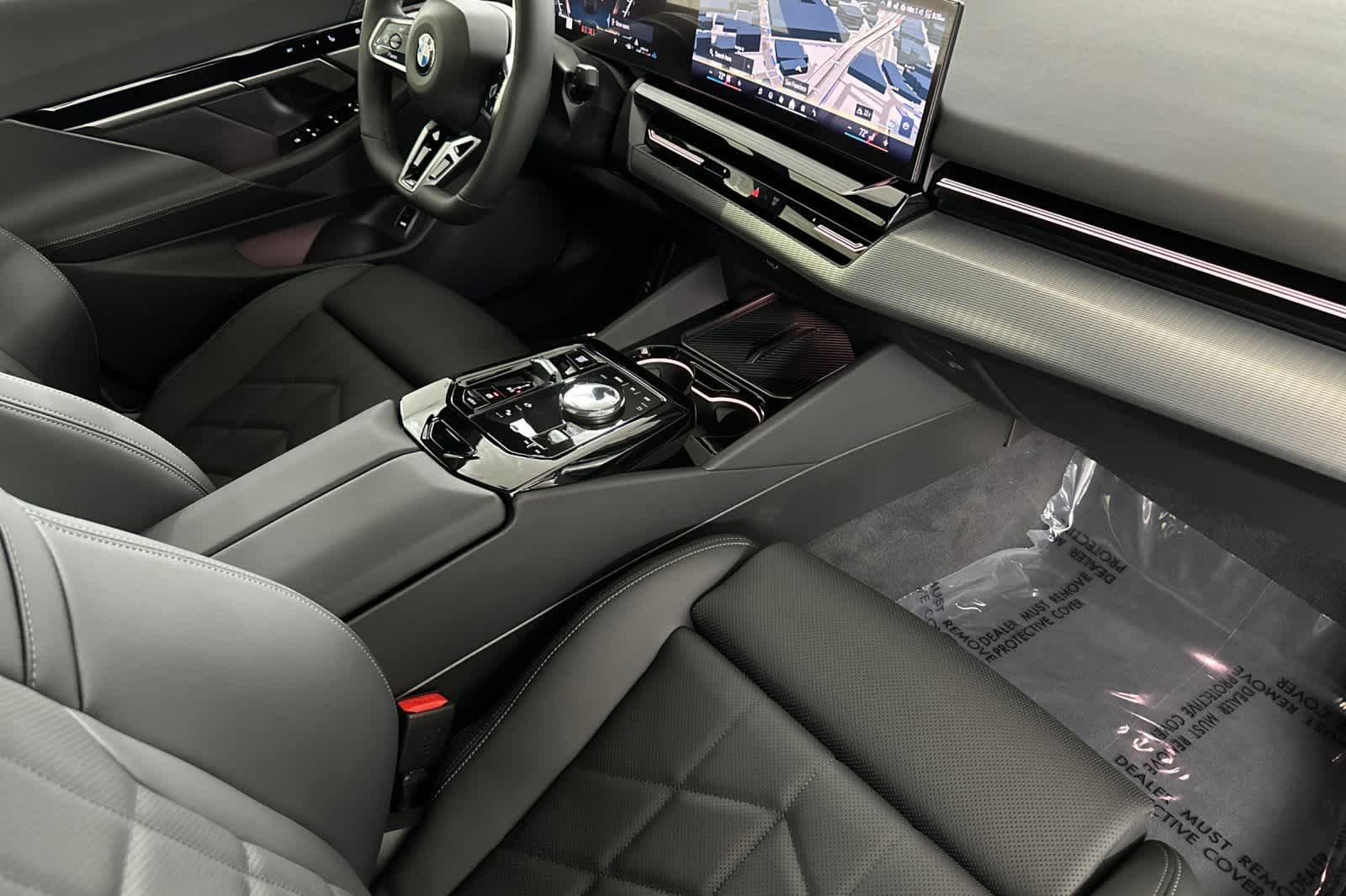 Thumbnail: 2026 BMW 5 Series - 15