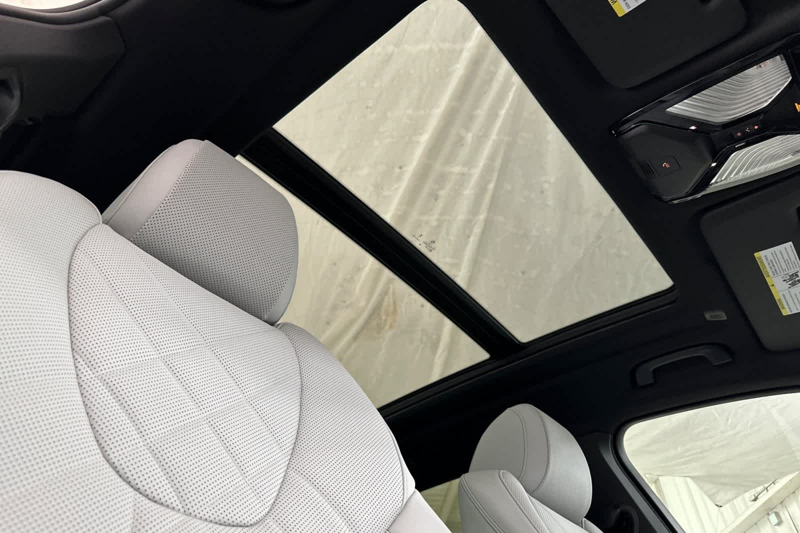 Thumbnail: 2026 BMW X5 - 17
