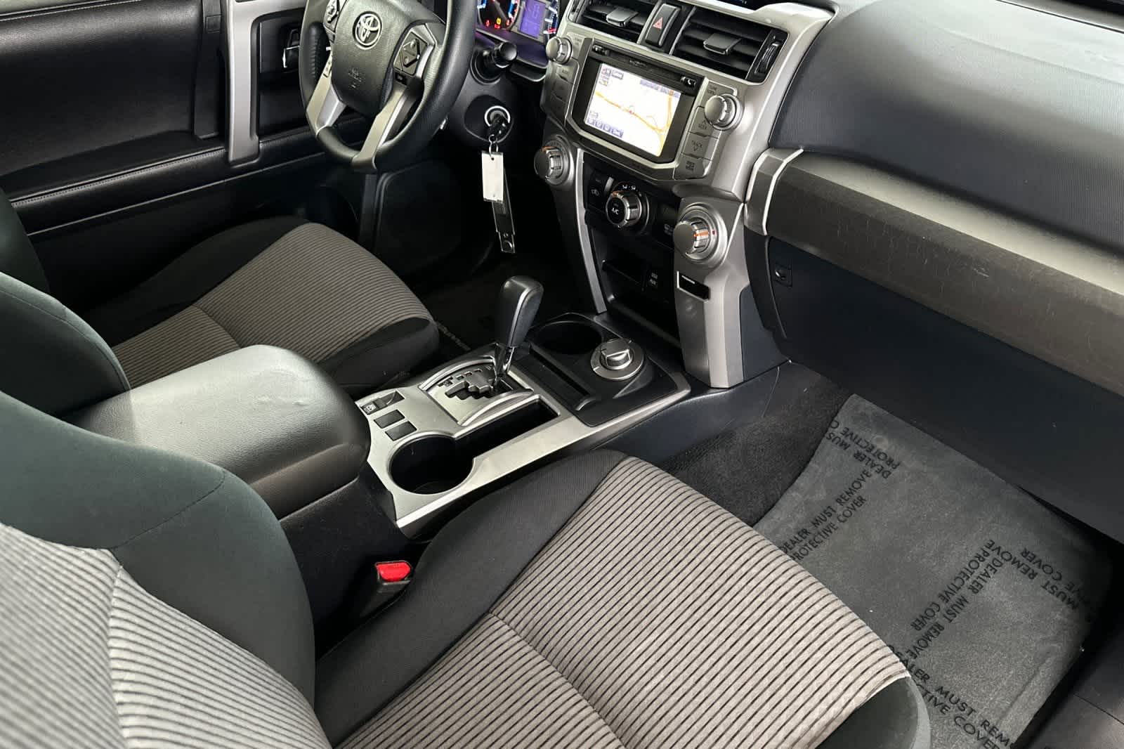 Thumbnail: 2018 Toyota 4Runner - 16