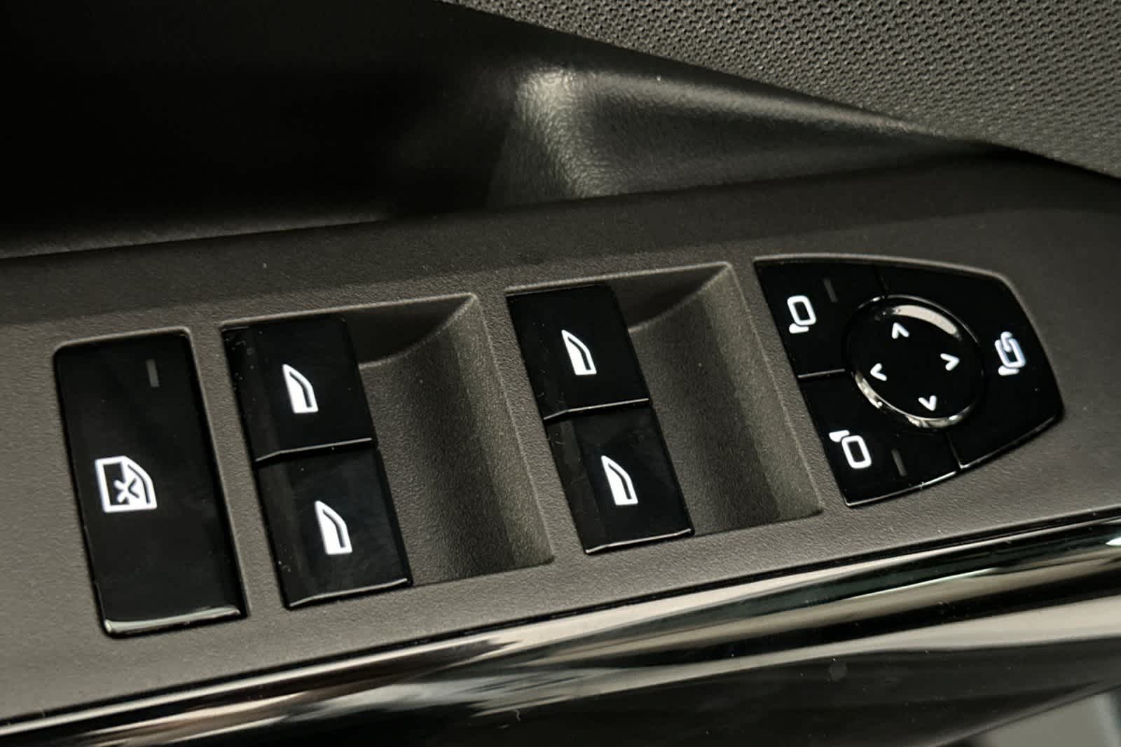 Thumbnail: 2026 BMW X3 - 13