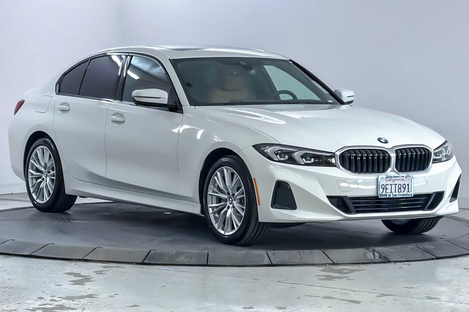 Thumbnail: 2023 BMW 3 Series - 9