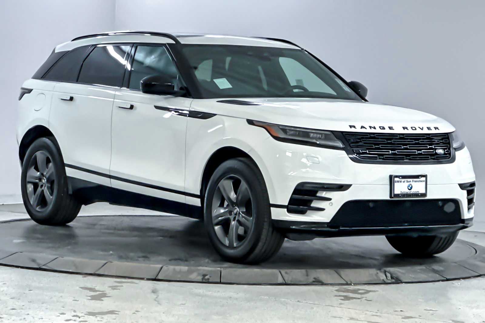 Thumbnail: 2025 Land Rover Range Rover Velar - 9