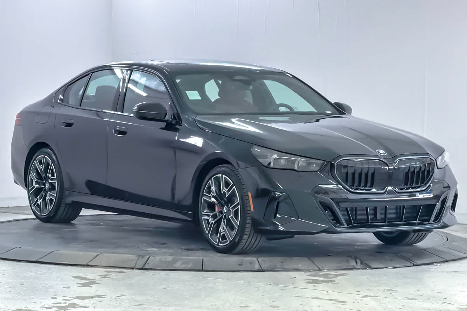 Thumbnail: 2026 BMW 5 Series - 9