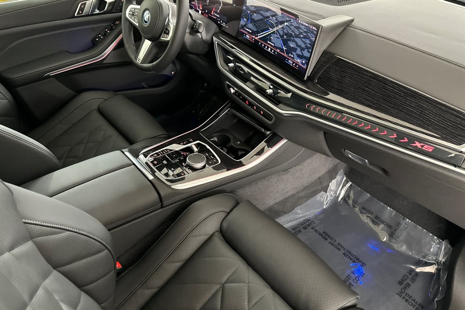 Thumbnail: 2026 BMW X5 - 16