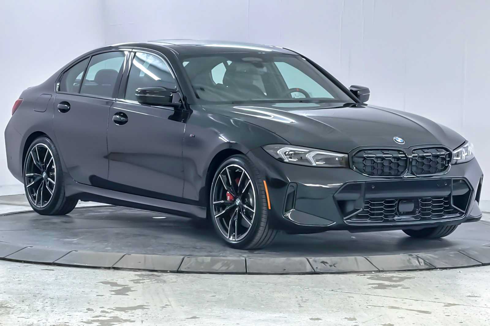 Thumbnail: 2026 BMW 3 Series - 9