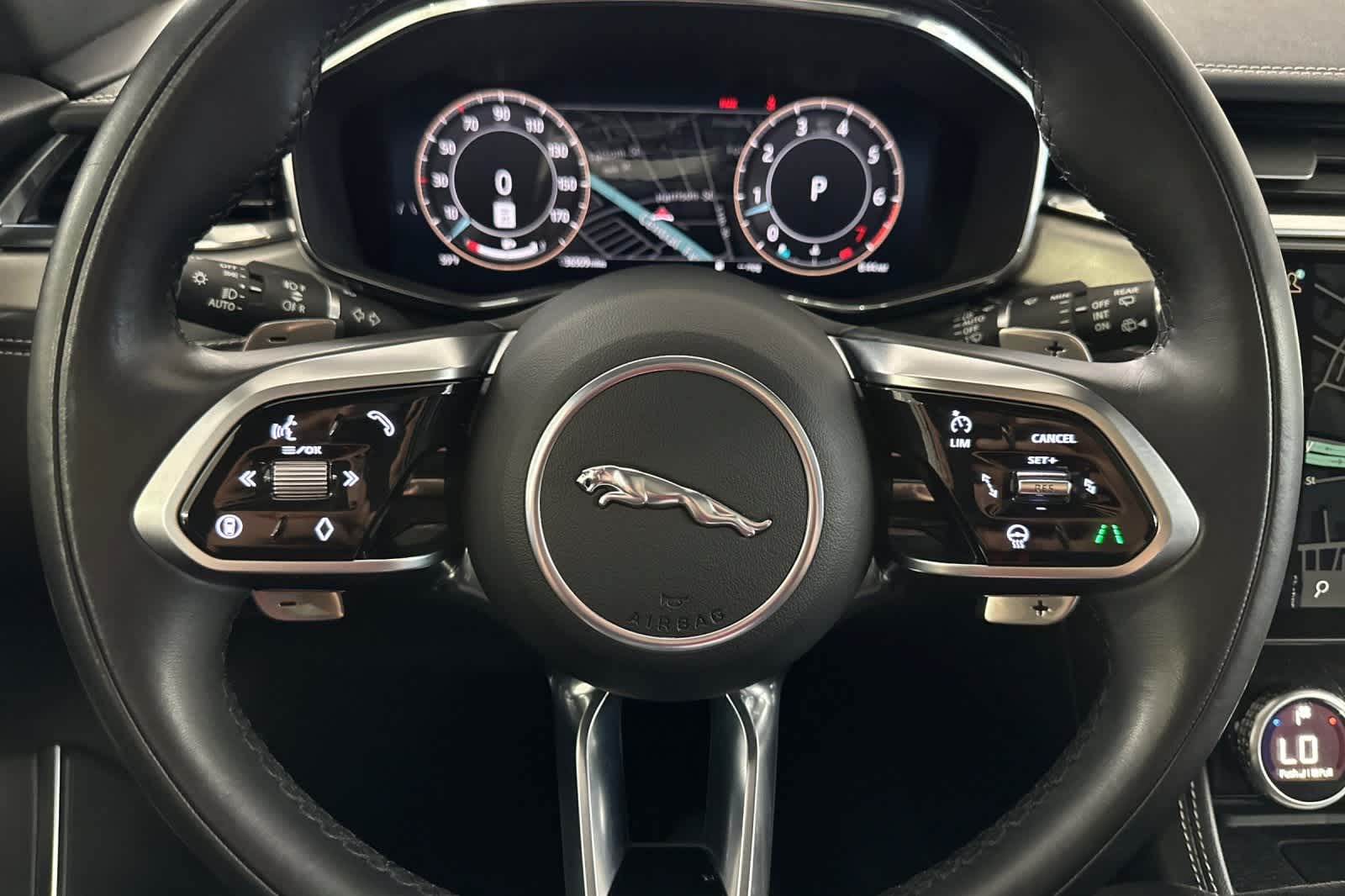 Thumbnail: 2025 Jaguar F-Pace - 24