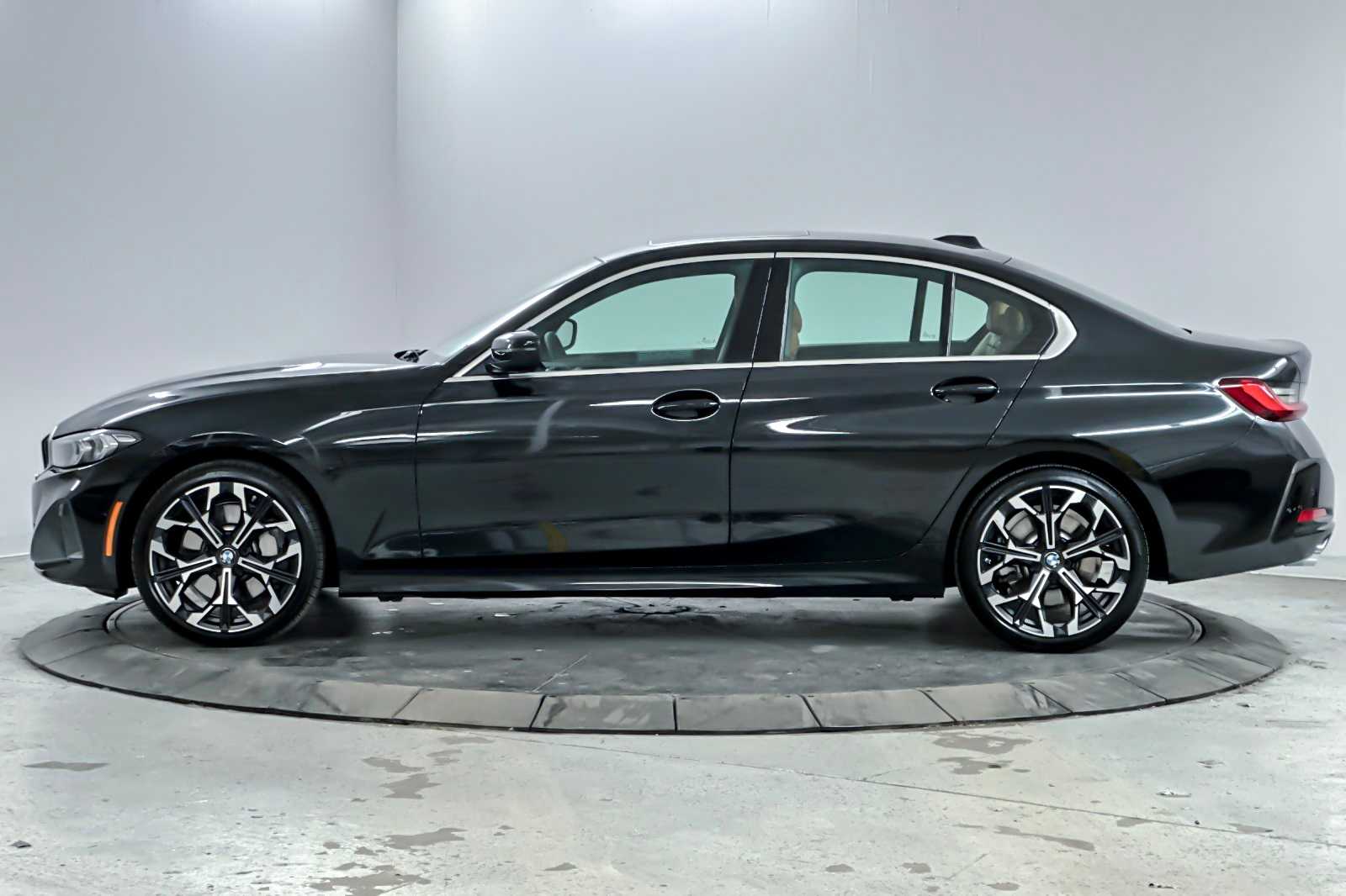 Thumbnail: 2025 BMW 3 Series - 5