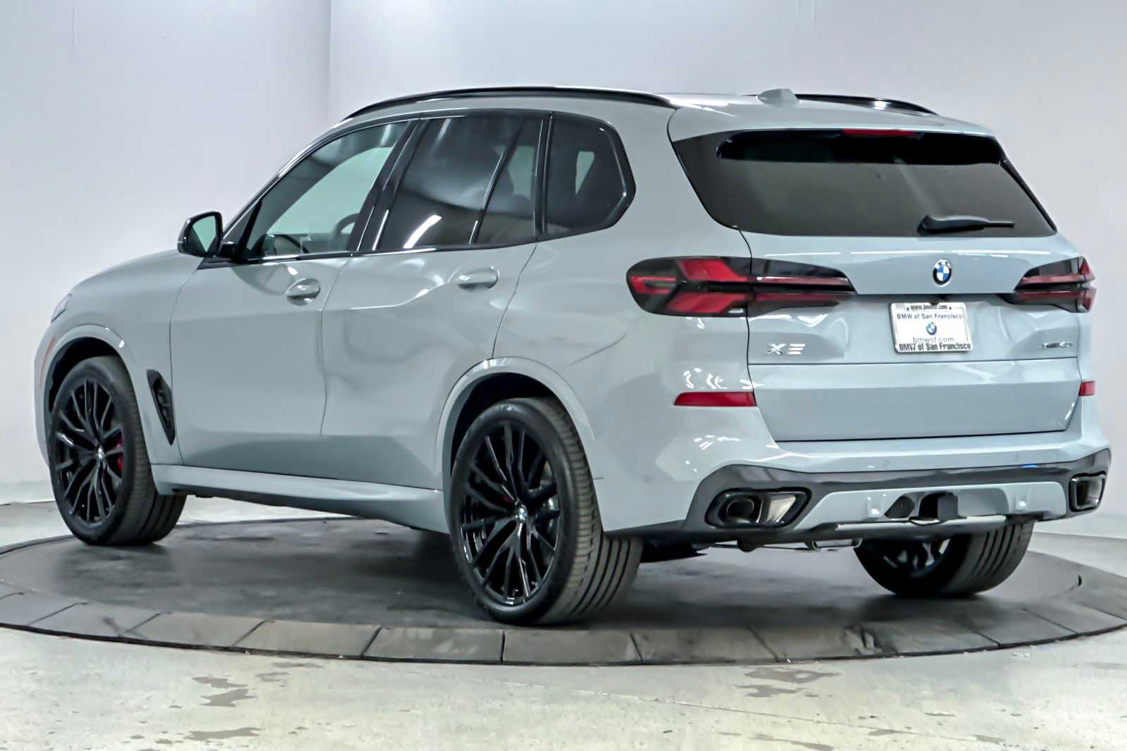 Thumbnail: 2026 BMW X5 - 6