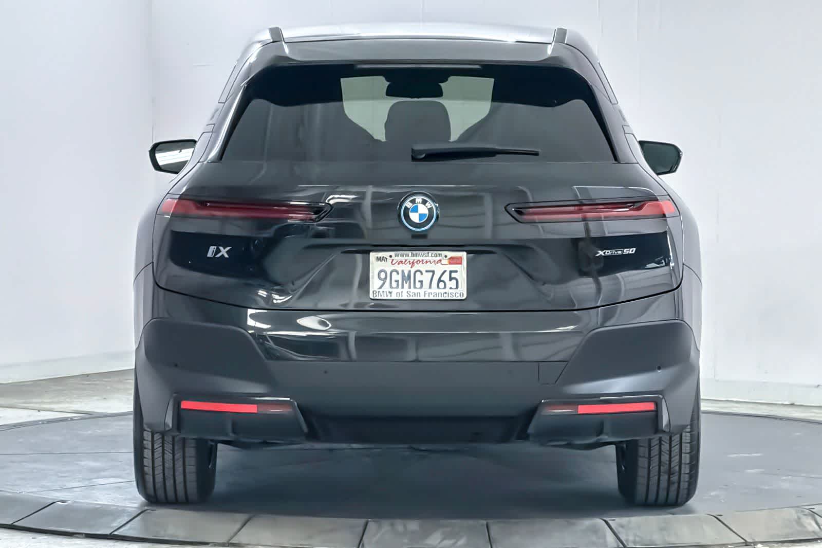 Thumbnail: 2023 BMW iX - 7