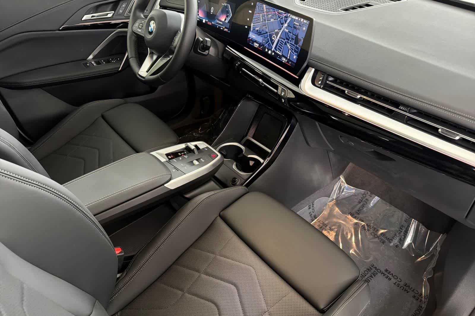Thumbnail: 2026 BMW X1 - 16