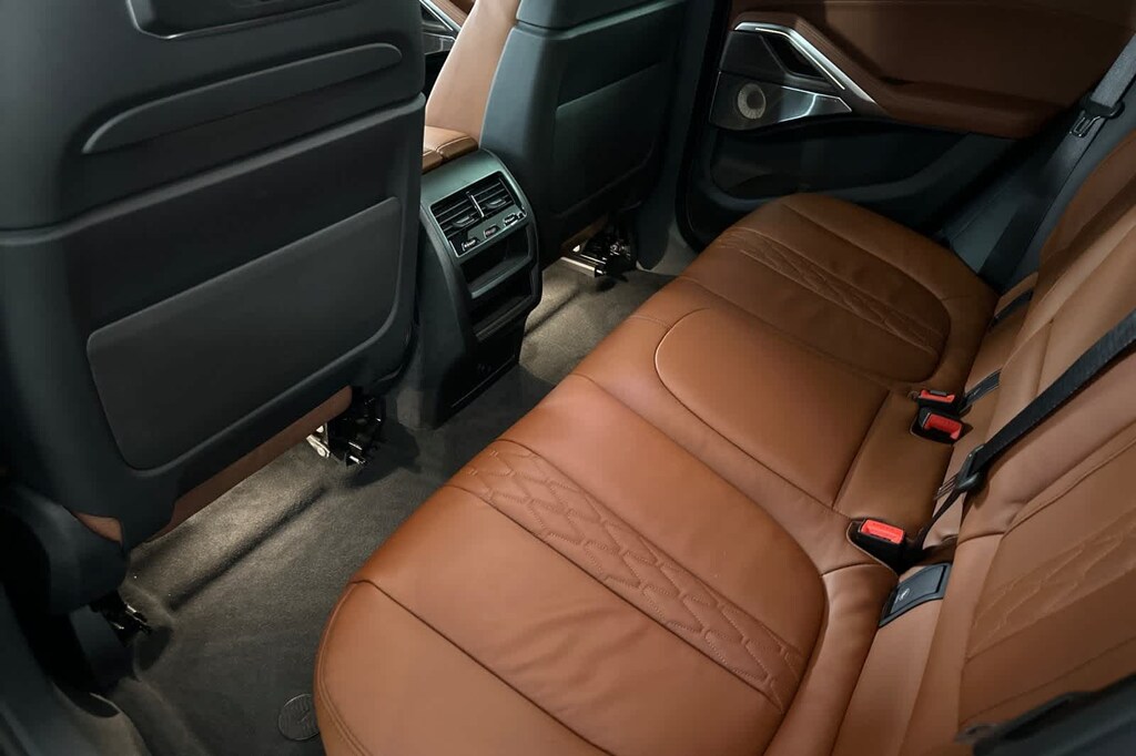 New 2026 BMW X6 M60i SUV