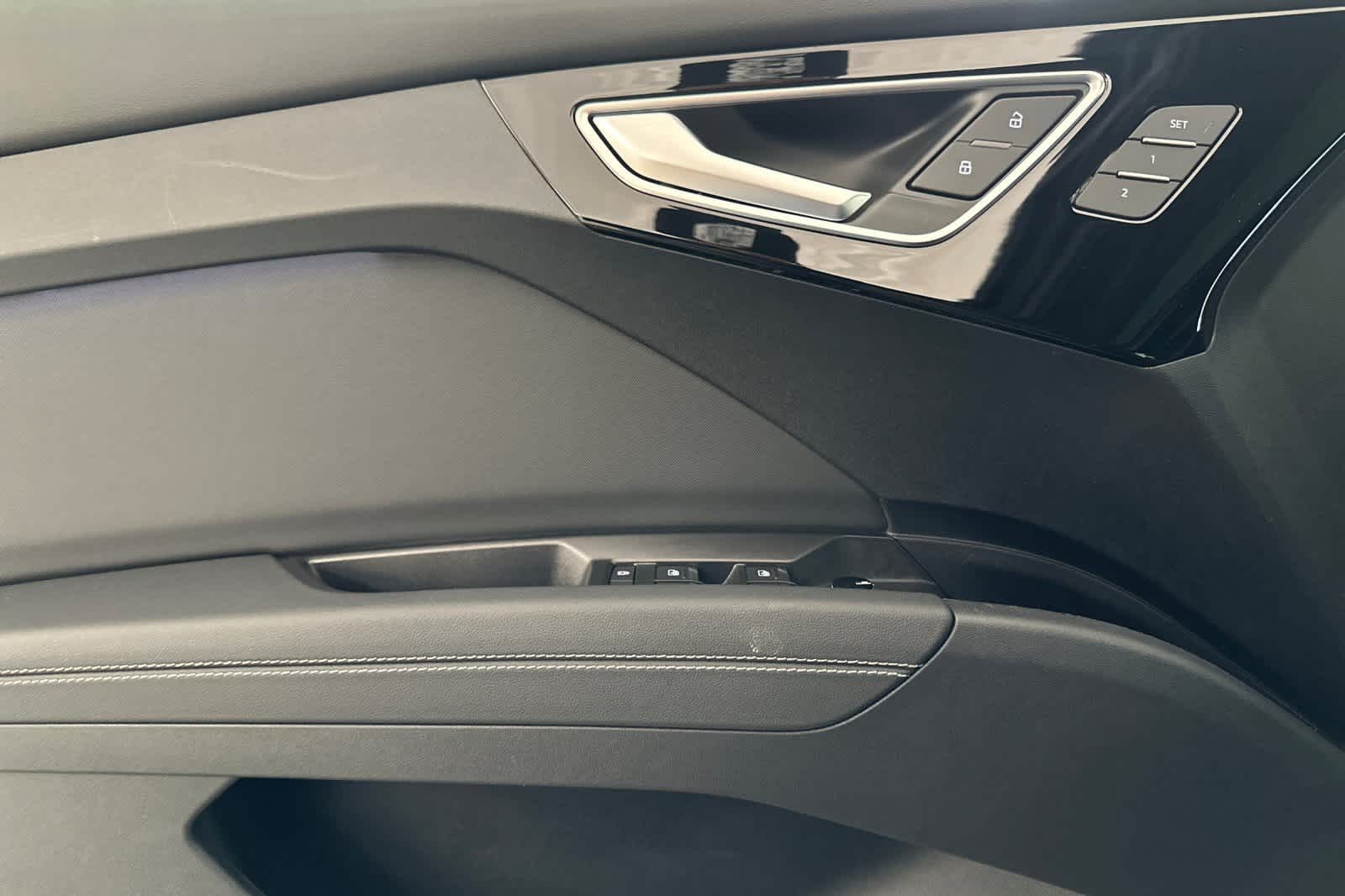 Thumbnail: 2024 Audi Q4 e-tron - 12