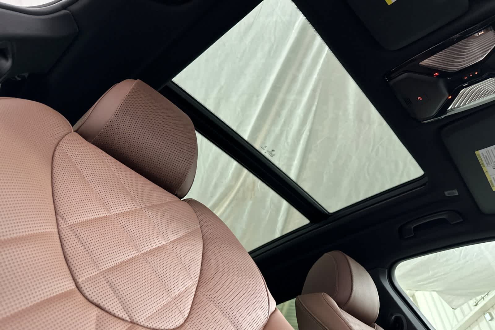 Thumbnail: 2026 BMW X5 - 17
