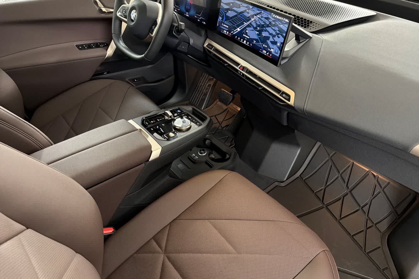 Thumbnail: 2026 BMW iX - 16