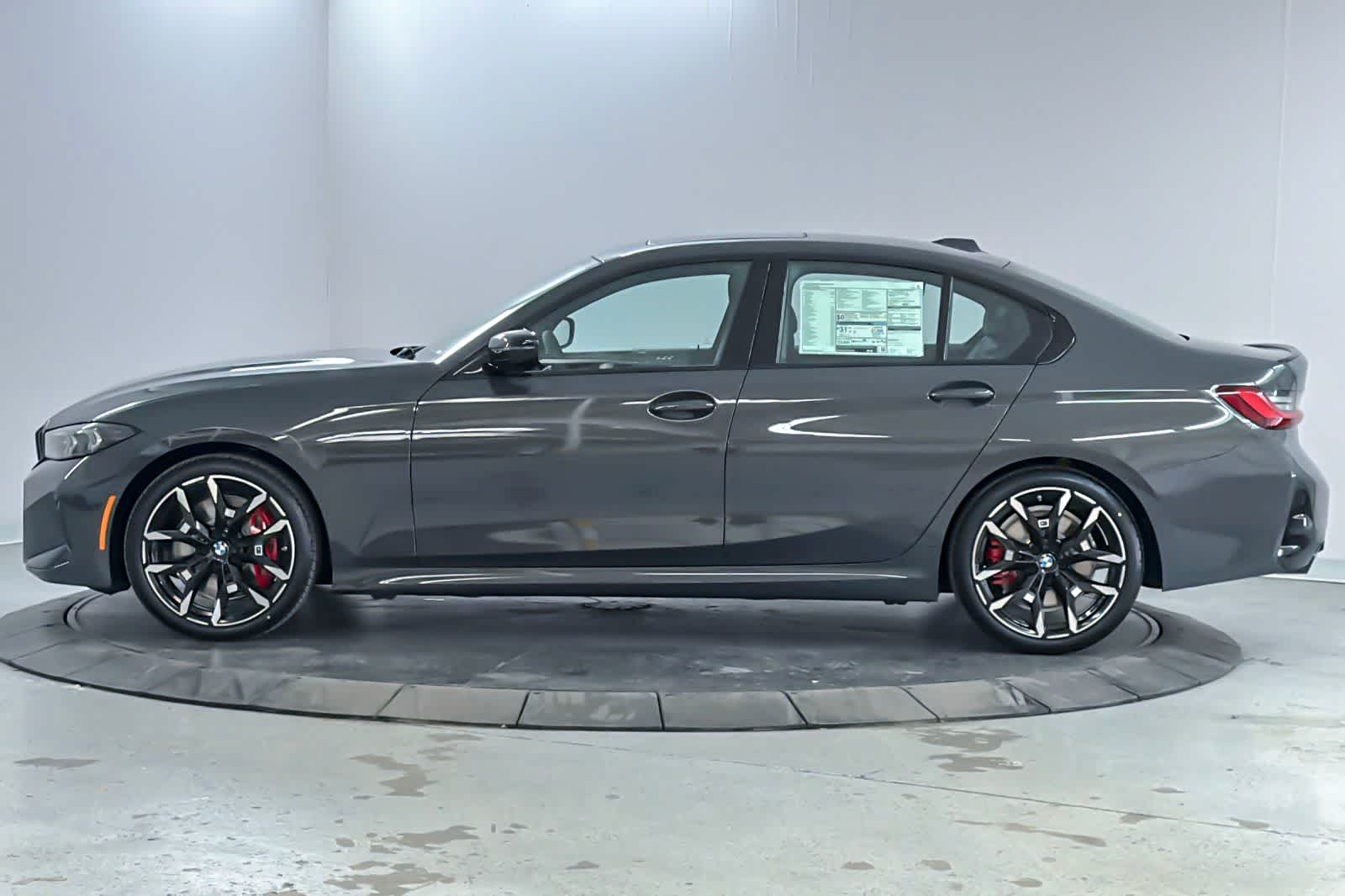 Thumbnail: 2026 BMW 3 Series - 5
