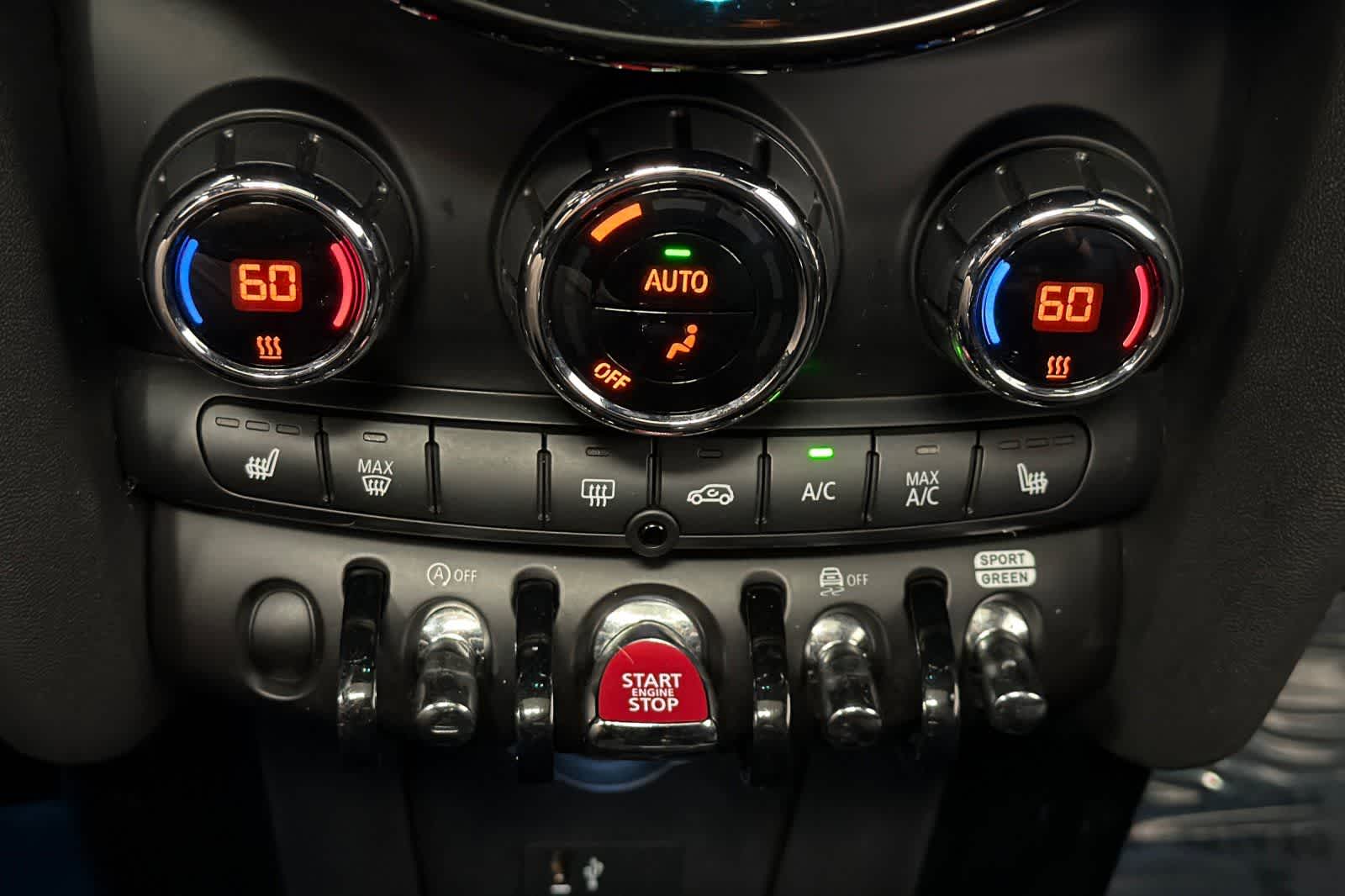 Thumbnail: 2024 MINI Cooper Hardtop - 21
