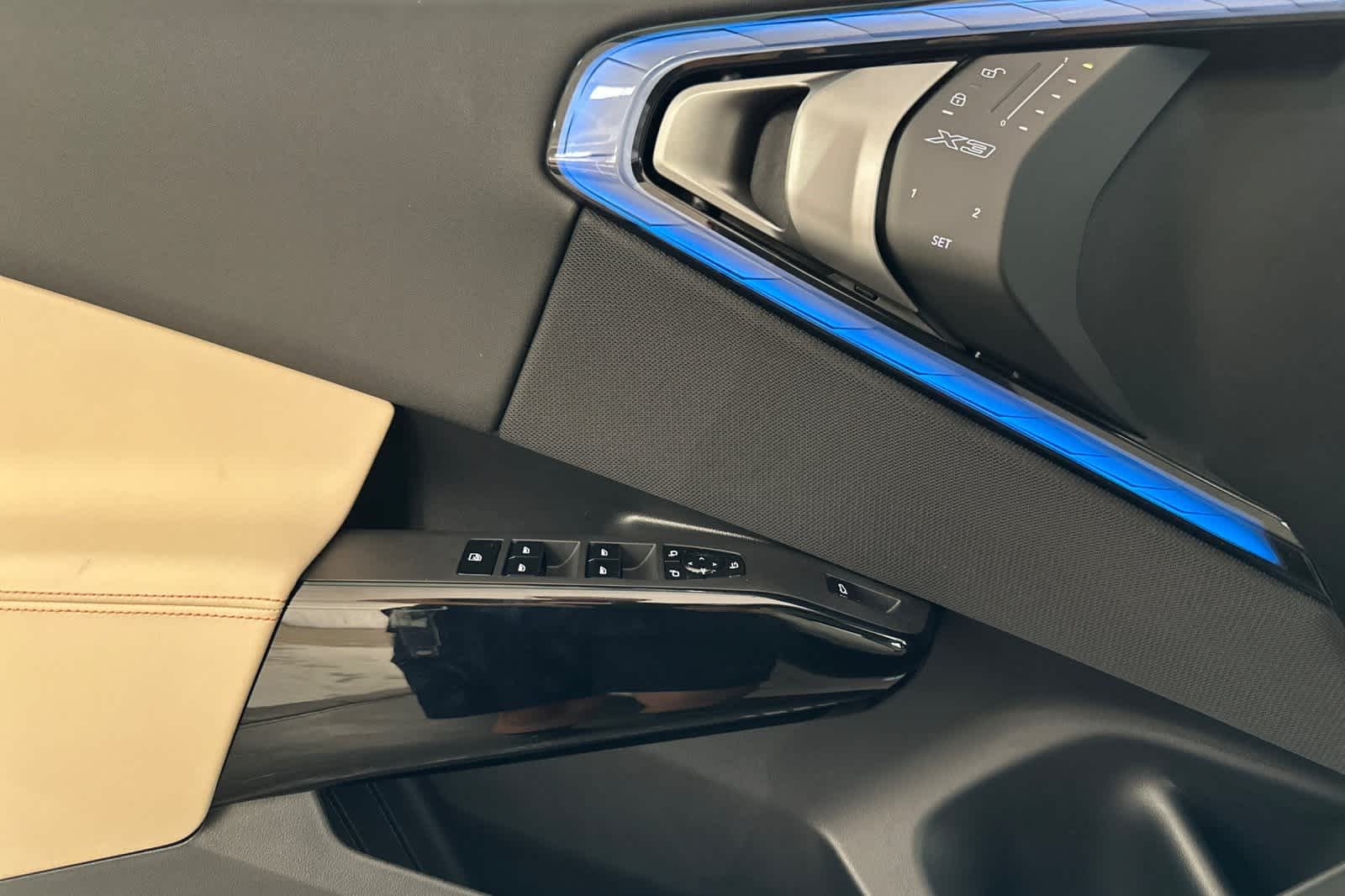 Thumbnail: 2026 BMW X3 - 12