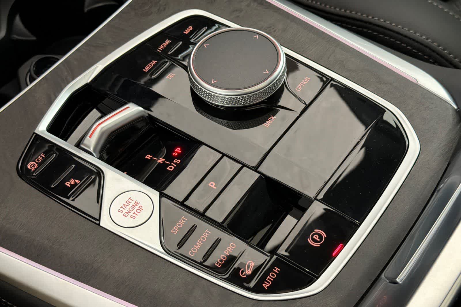 Thumbnail: 2026 BMW X5 - 22