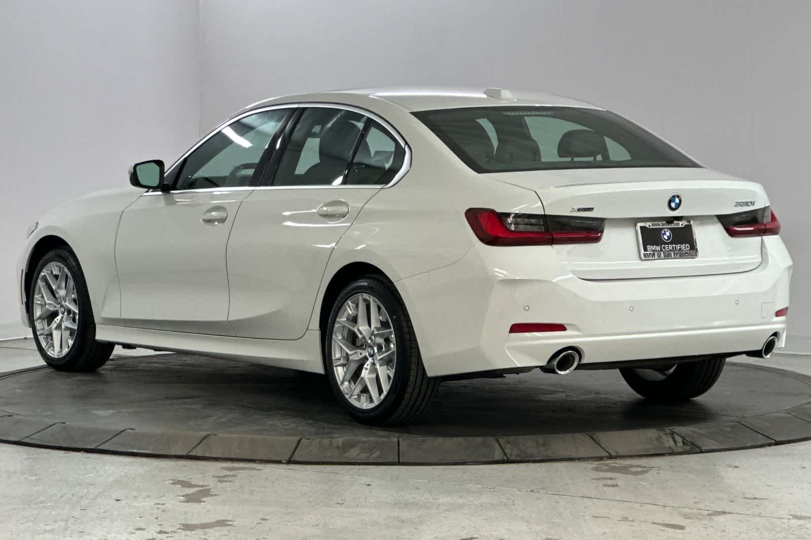 Thumbnail: 2025 BMW 3 Series - 6