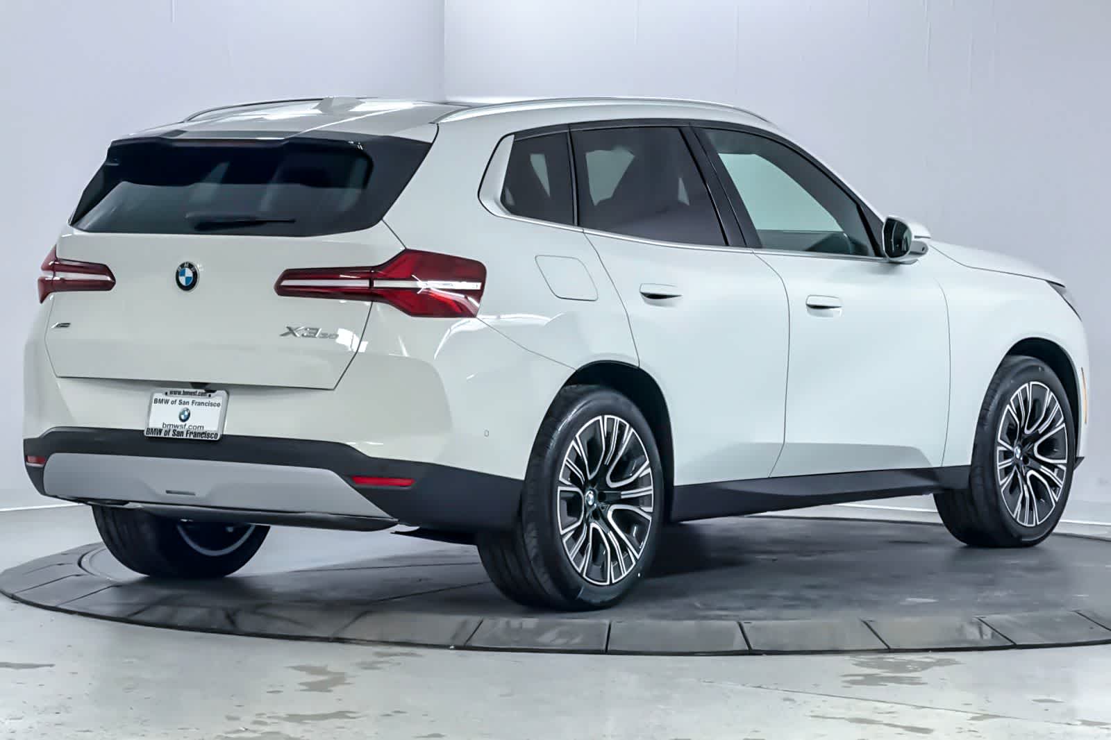 Thumbnail: 2026 BMW X3 - 2