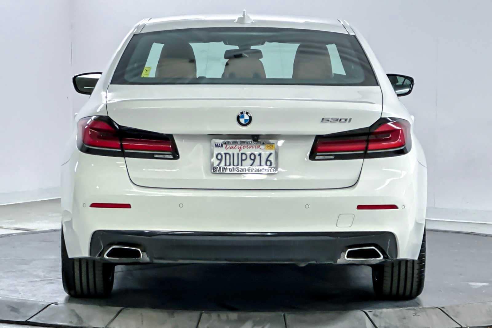 Thumbnail: 2023 BMW 5 Series - 7