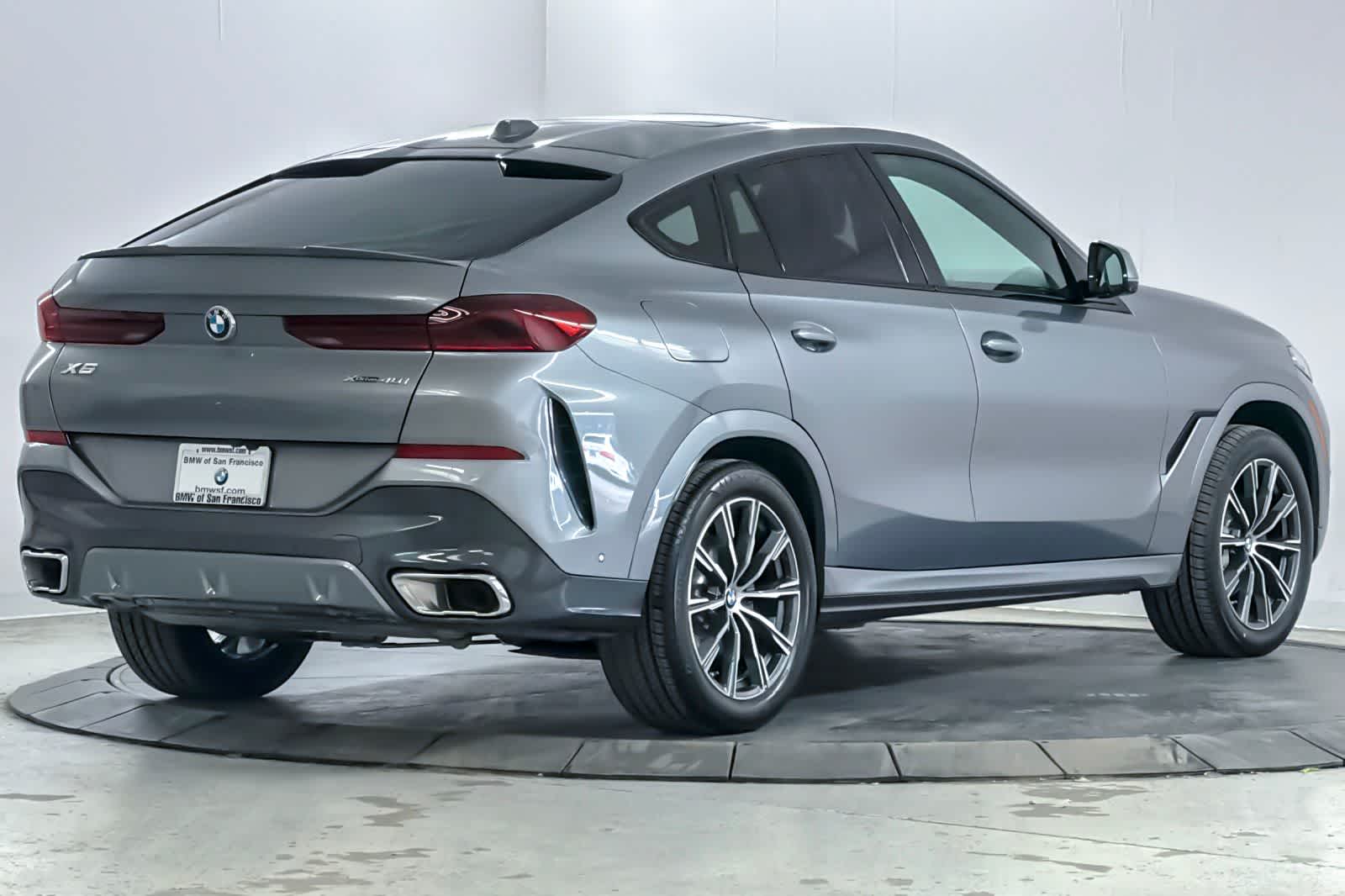 Thumbnail: 2024 BMW X6 - 2