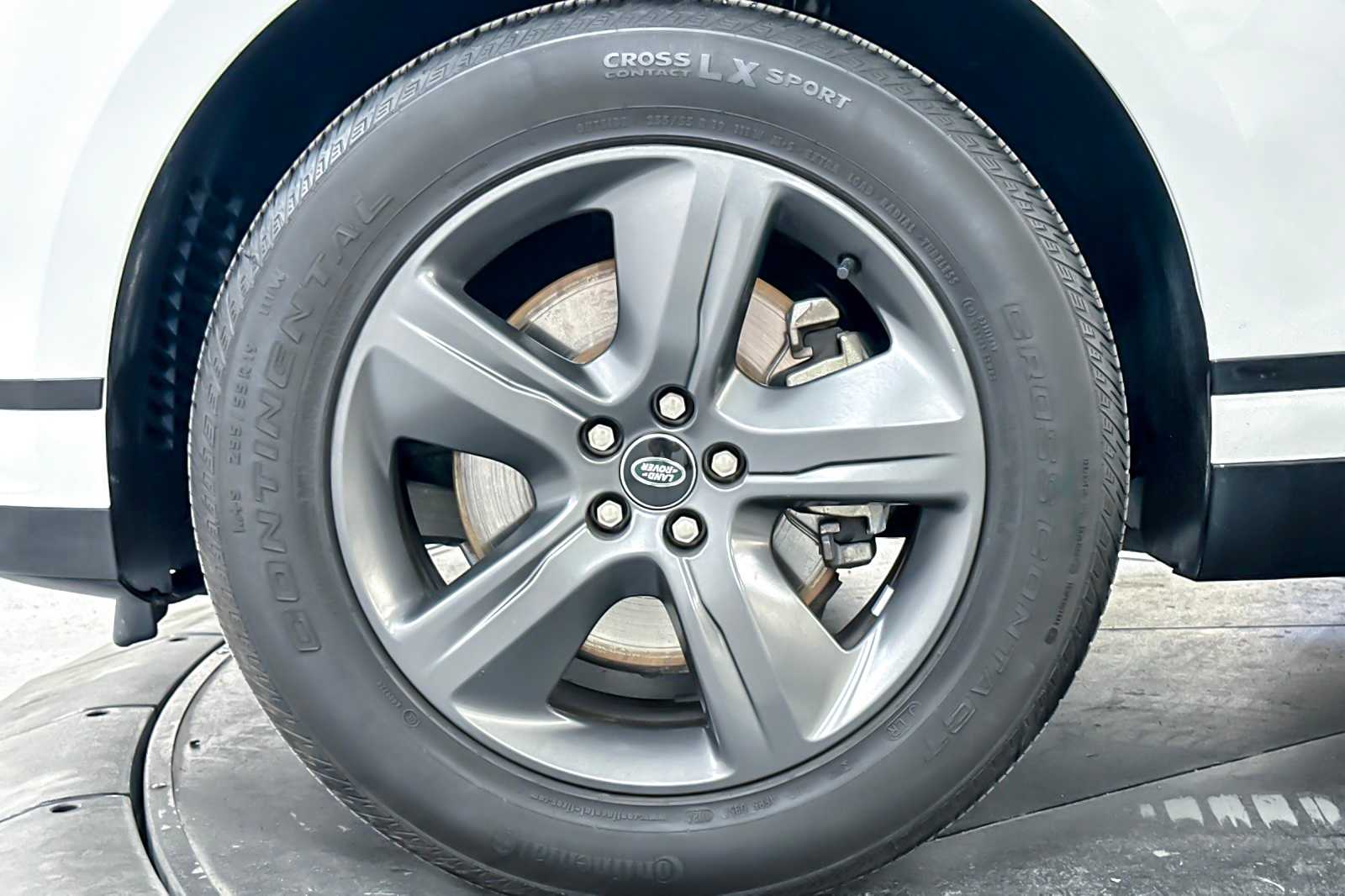 Thumbnail: 2025 Land Rover Range Rover Velar - 27