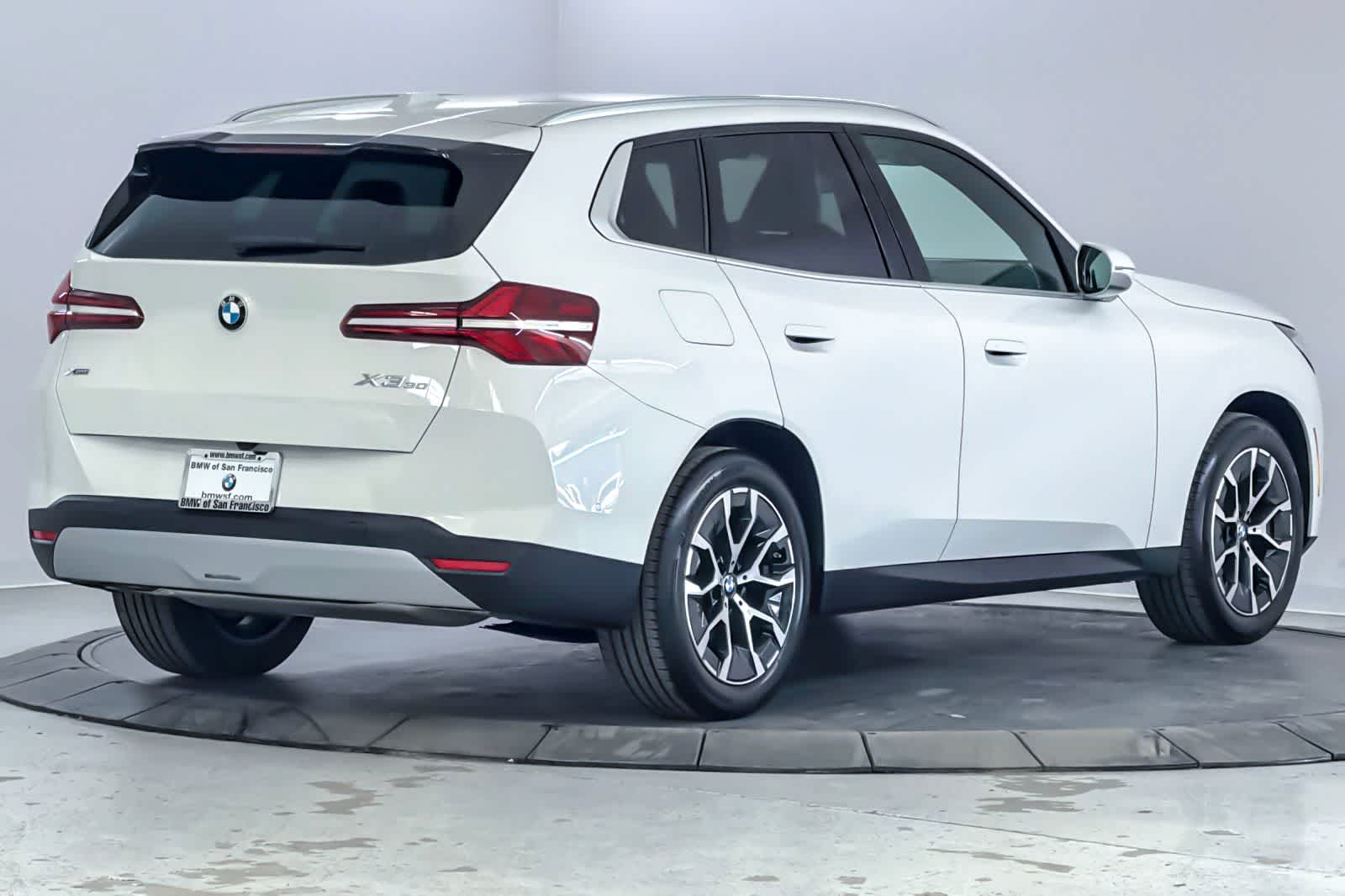 Thumbnail: 2026 BMW X3 - 2