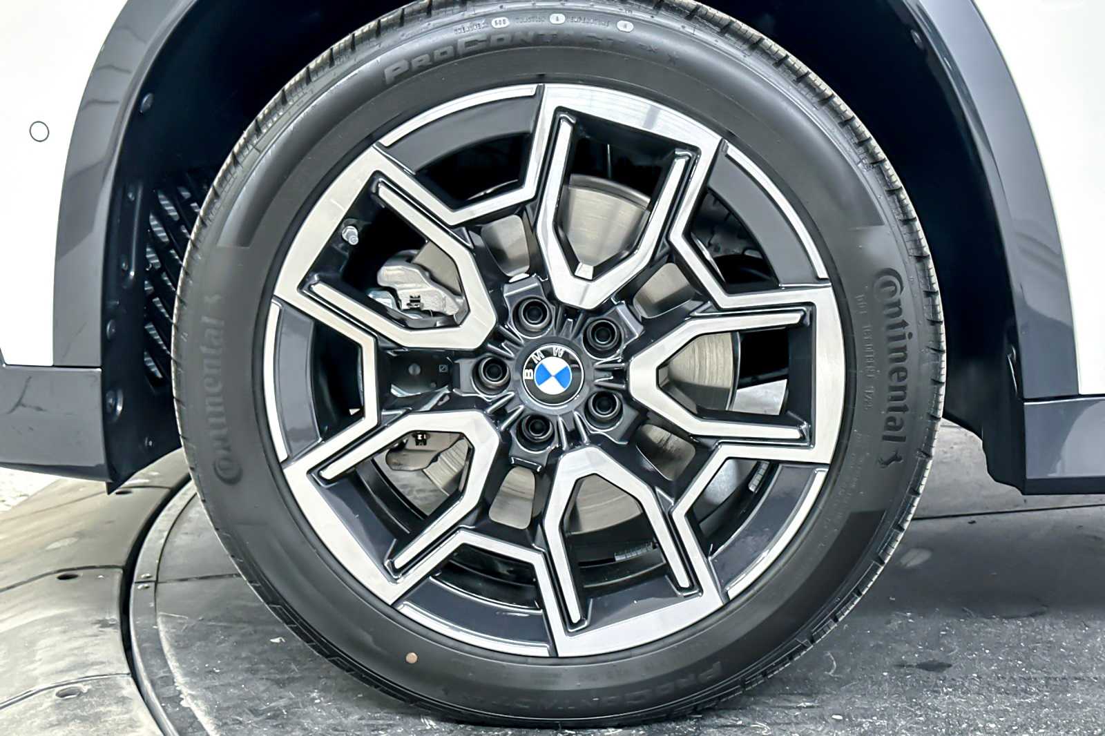 Thumbnail: 2026 BMW X1 - 25