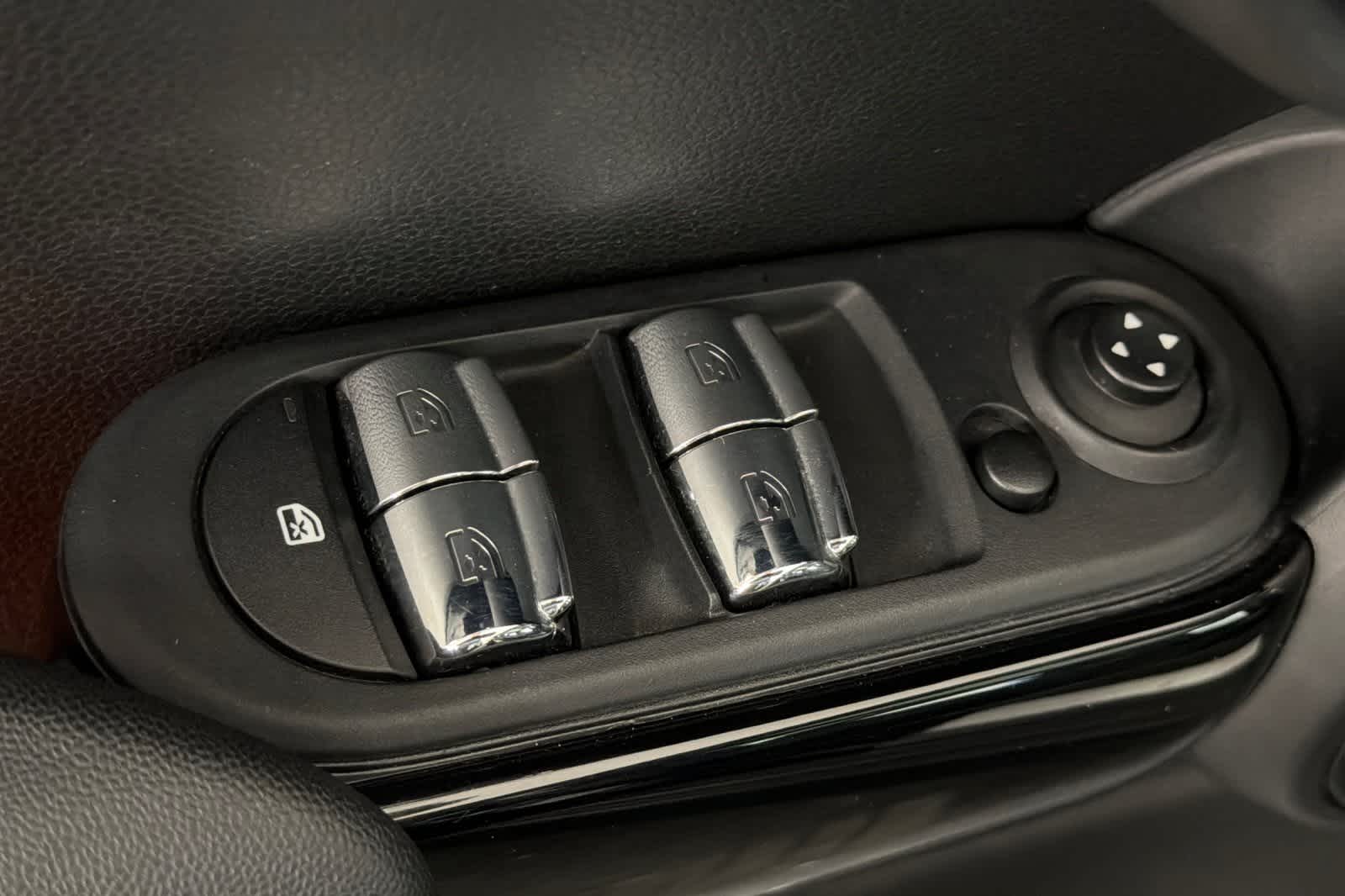 Thumbnail: 2021 MINI Cooper Hardtop - 13