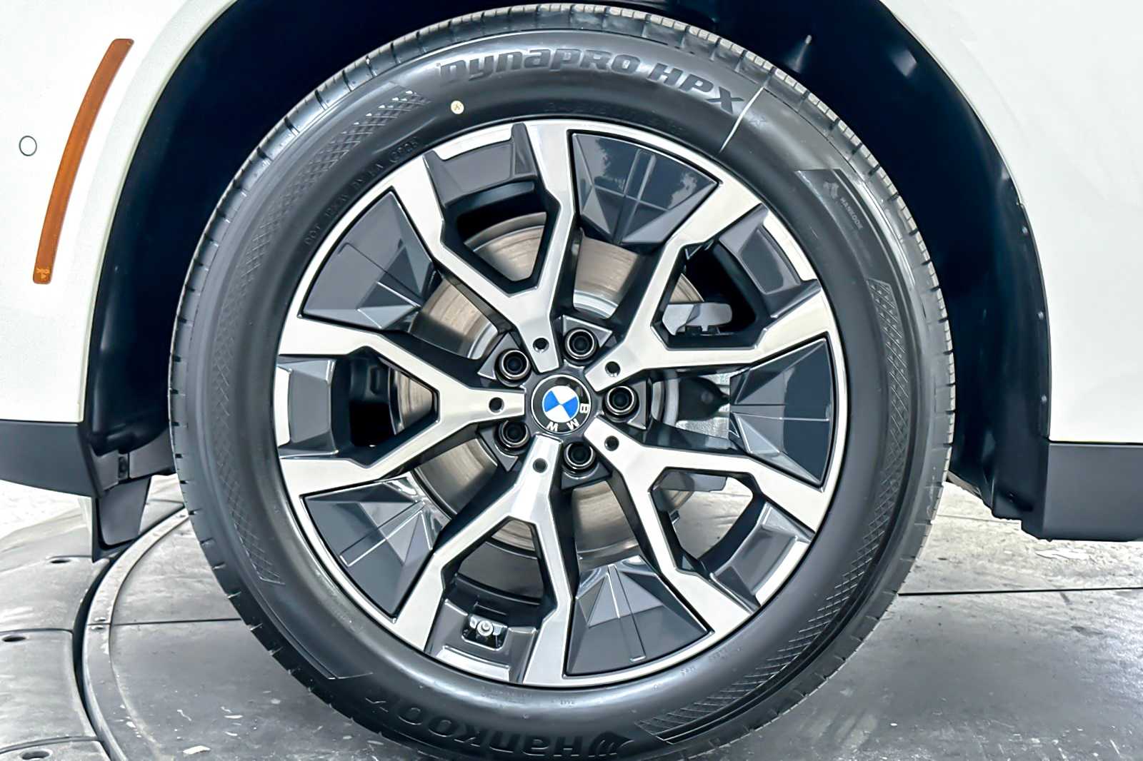 Thumbnail: 2026 BMW X3 - 25