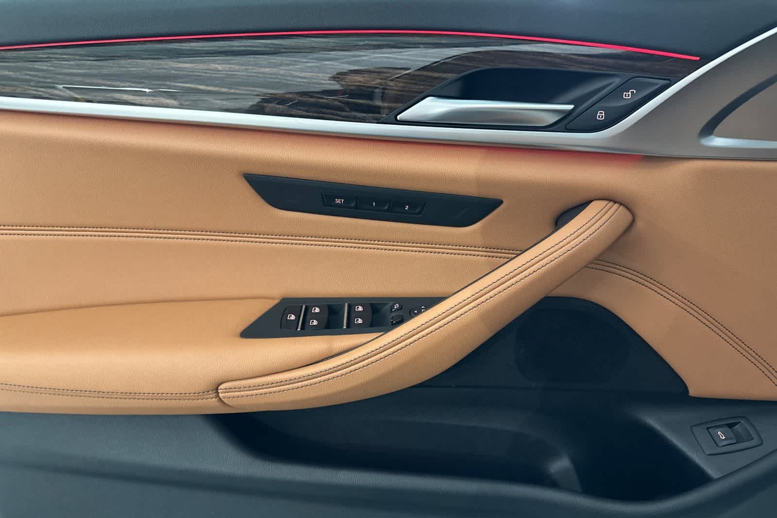 Thumbnail: 2023 BMW 5 Series - 12