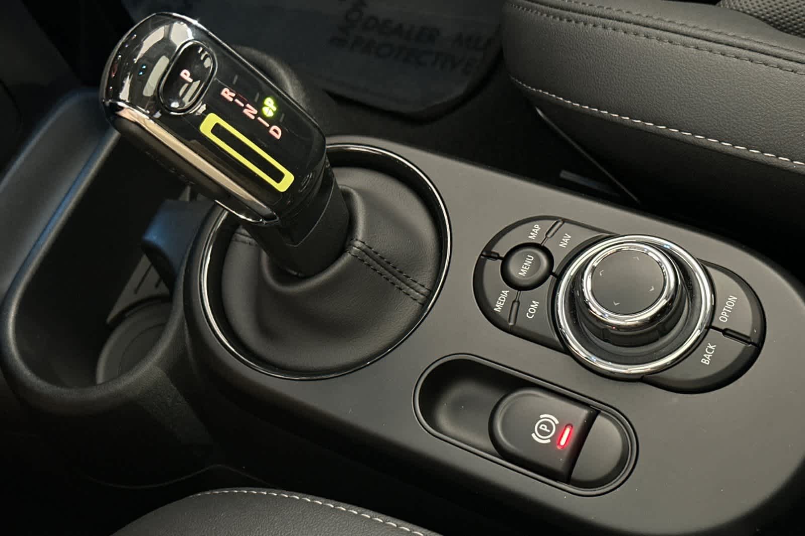 Thumbnail: 2024 MINI Cooper Hardtop - 22