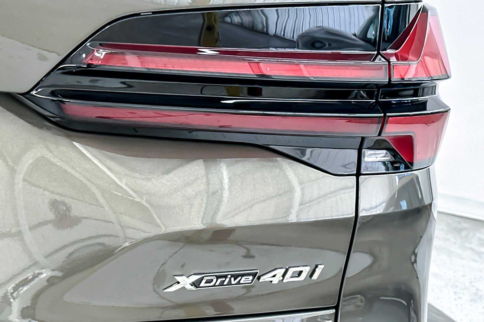 Thumbnail: 2026 BMW X5 - 26
