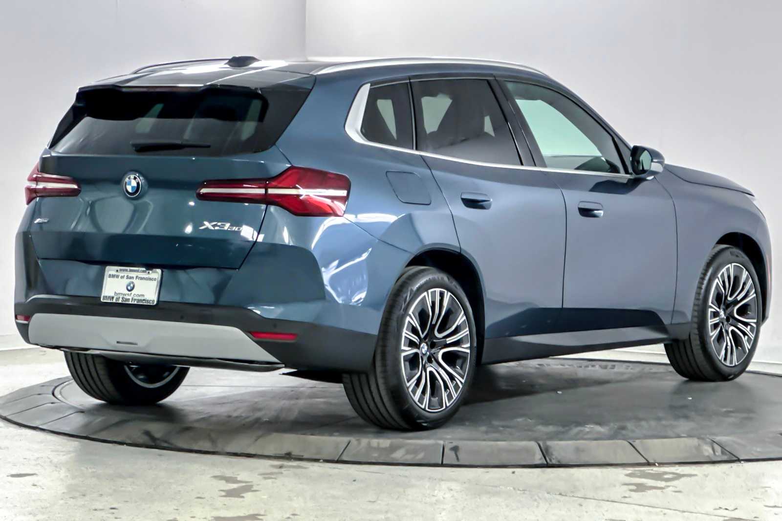 Thumbnail: 2026 BMW X3 - 2