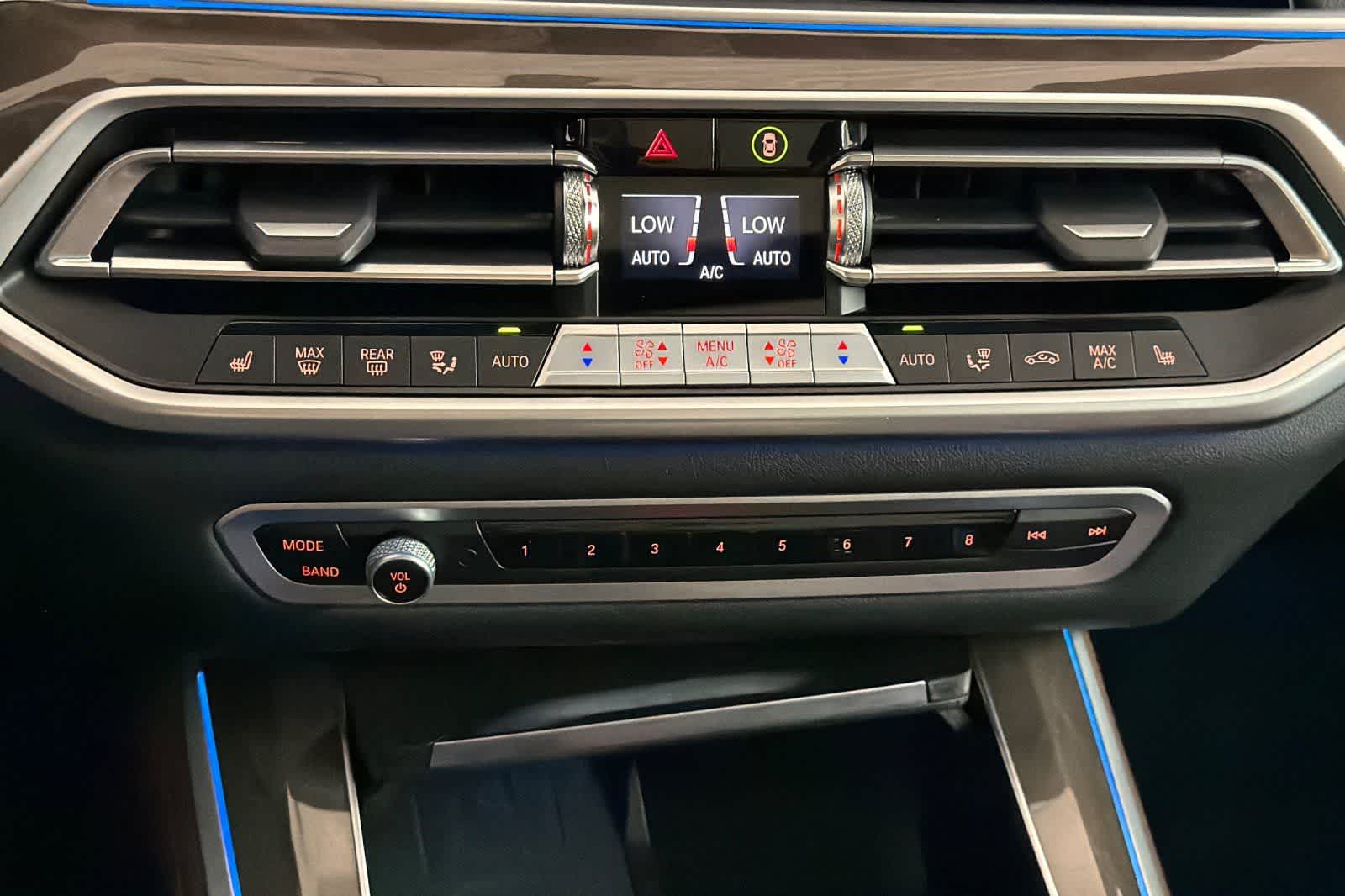 Thumbnail: 2023 BMW X5 - 21