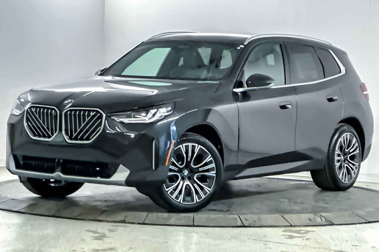 Thumbnail: 2026 BMW X3 - 1