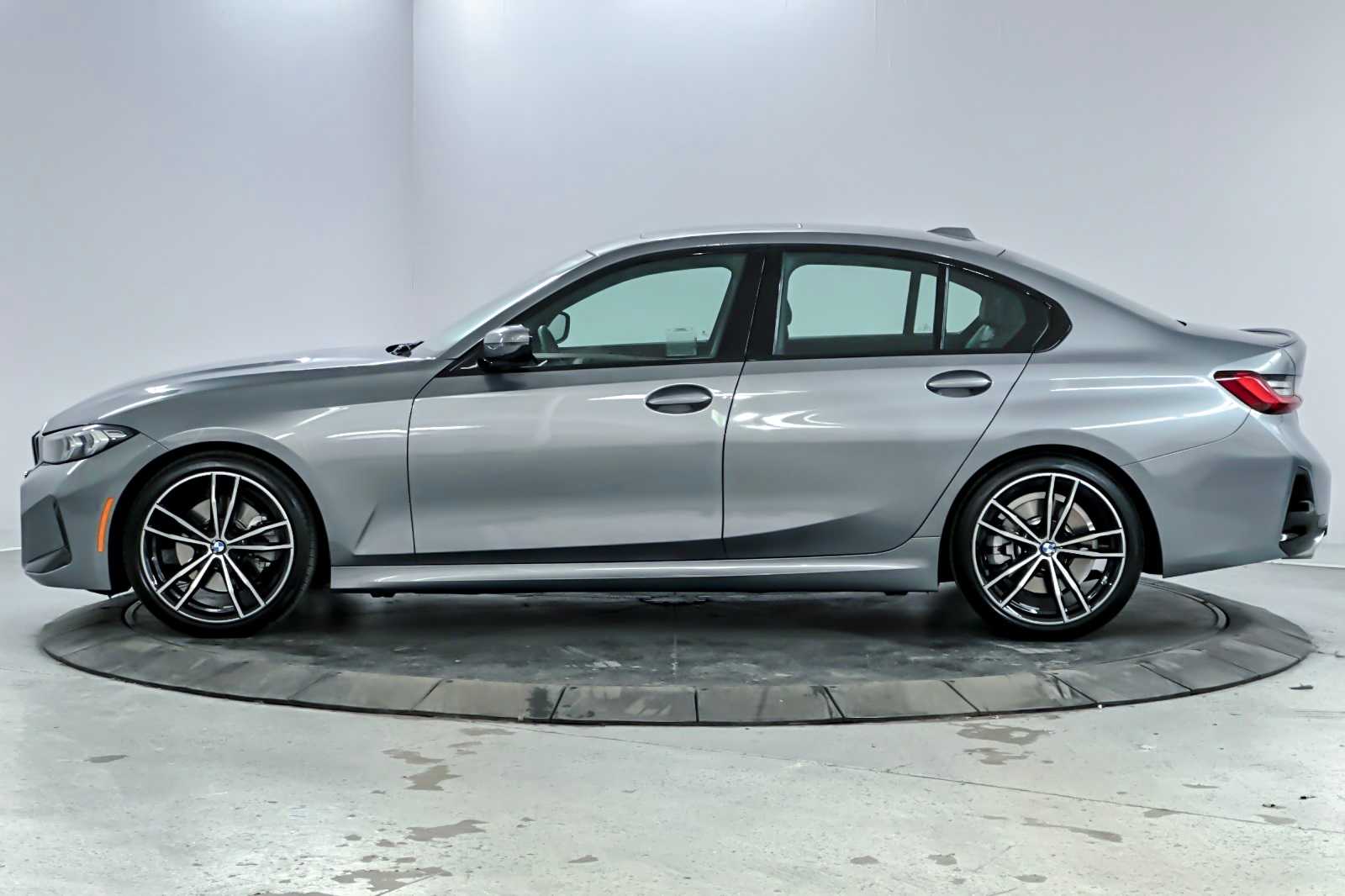 Thumbnail: 2023 BMW 3 Series - 5