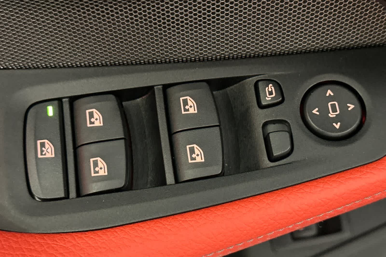 Thumbnail: 2024 BMW 2 Series - 13