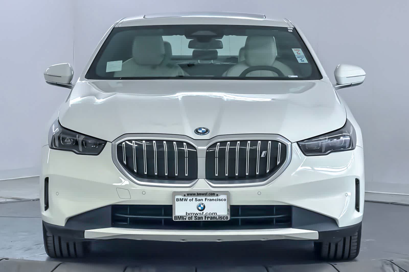 Thumbnail: 2024 BMW i5 - 10