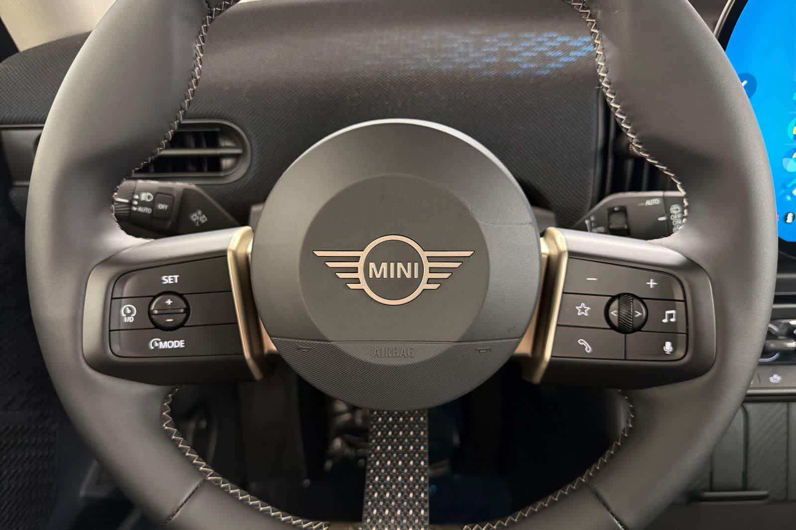 Thumbnail: 2025 MINI Cooper Hardtop - 23