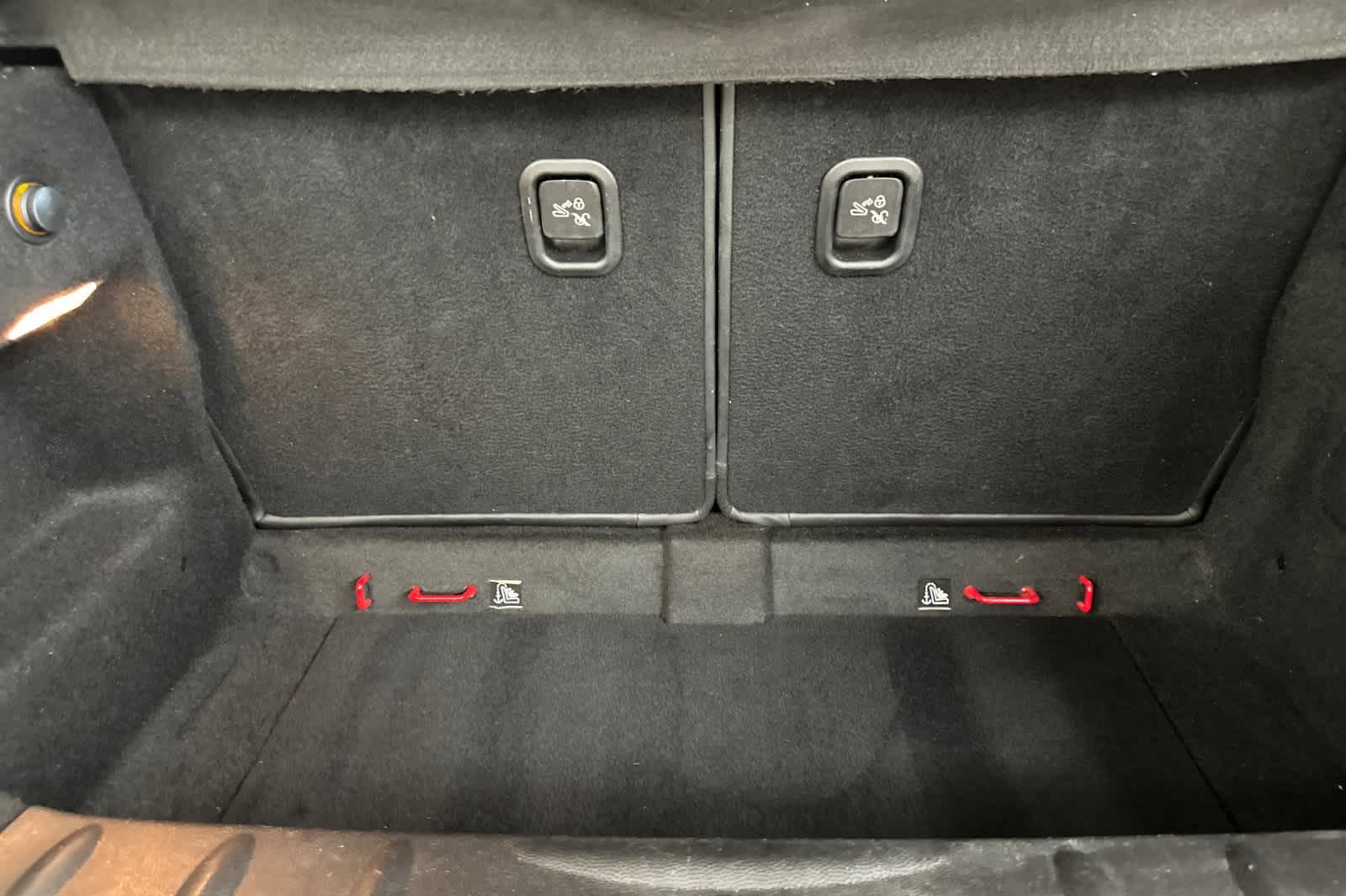 Thumbnail: 2013 MINI Cooper Hardtop - 15