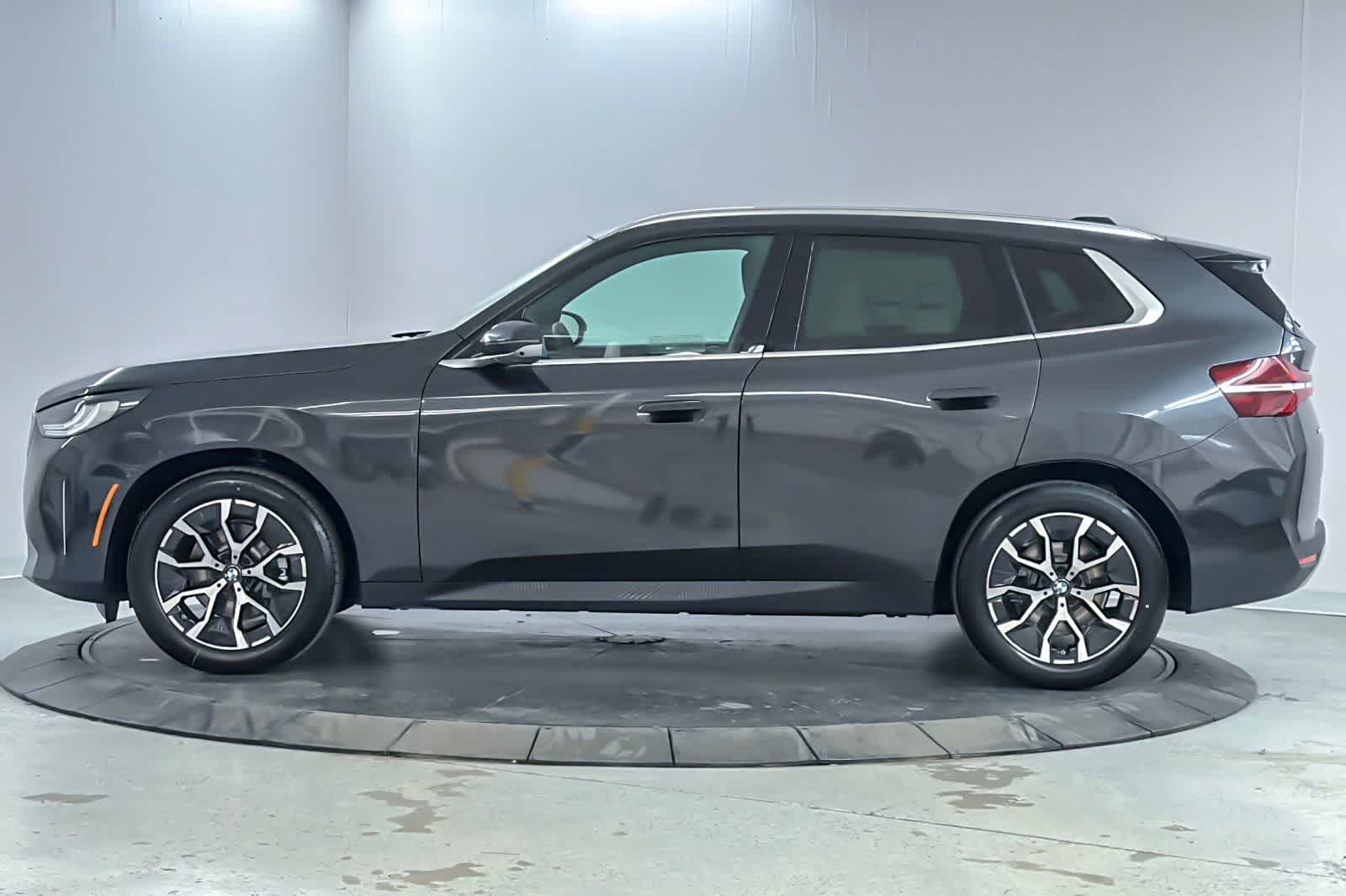 Thumbnail: 2026 BMW X3 - 5